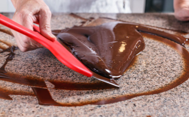 Qué es atemperar en cocina Cómo atemperar chocolate Mami Recetas